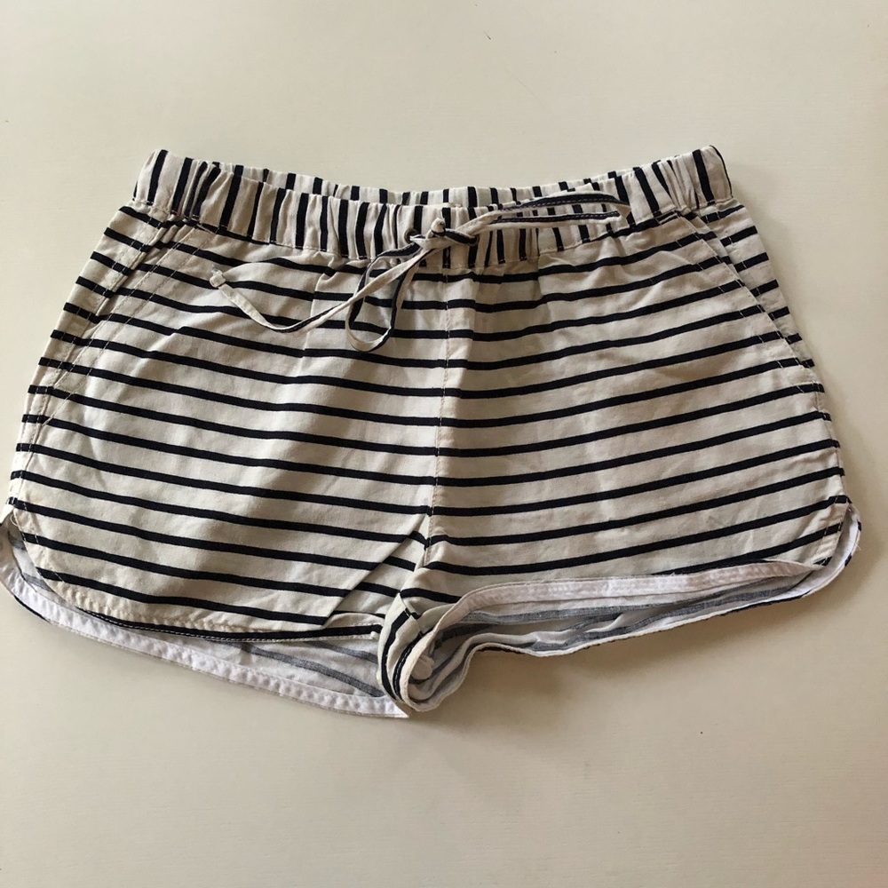 Striped shorts